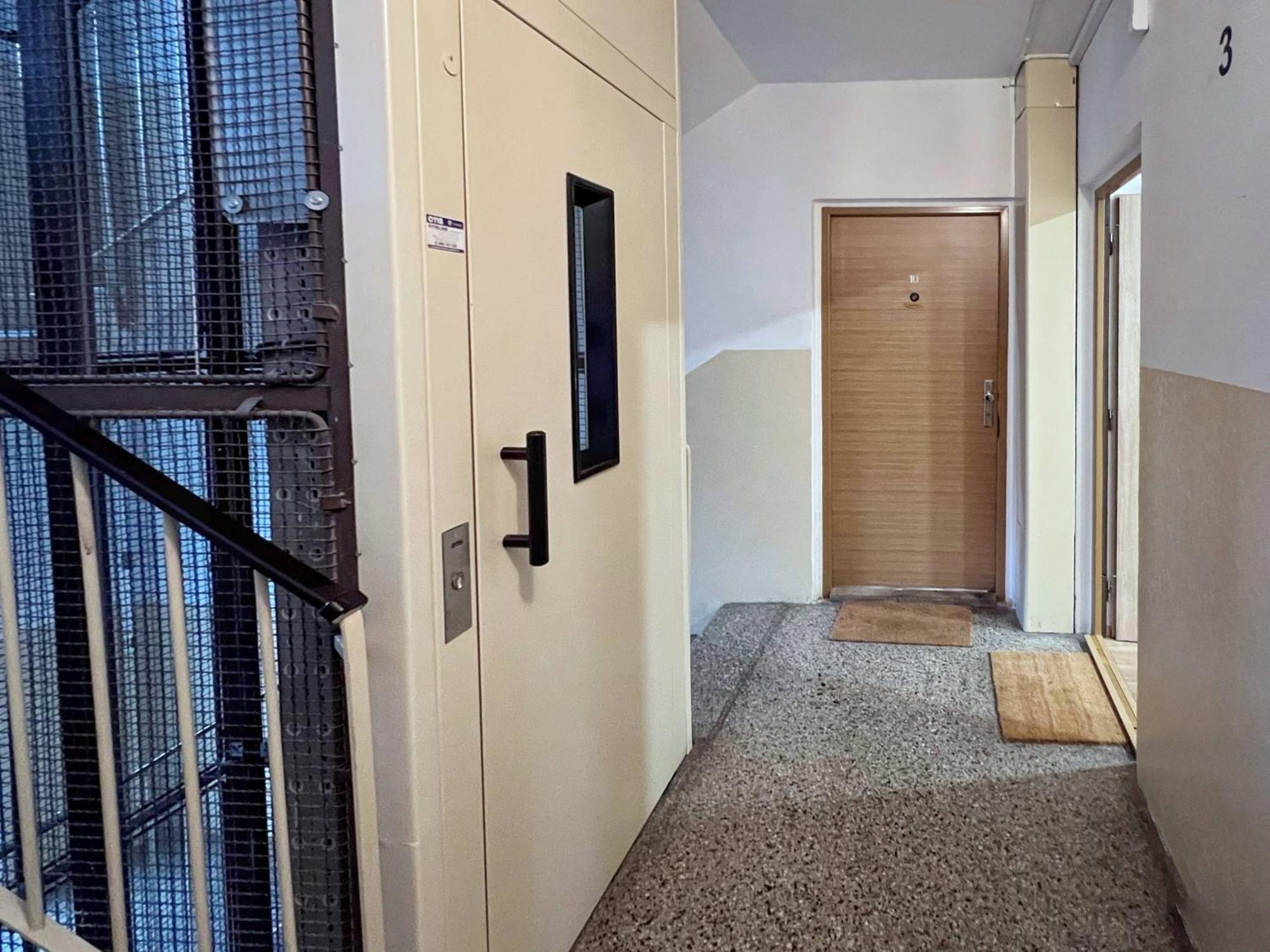 Jana'S Wow Apt, 3 Room, Free Parking, 15'Airpt, 25'City Praga Esterno foto